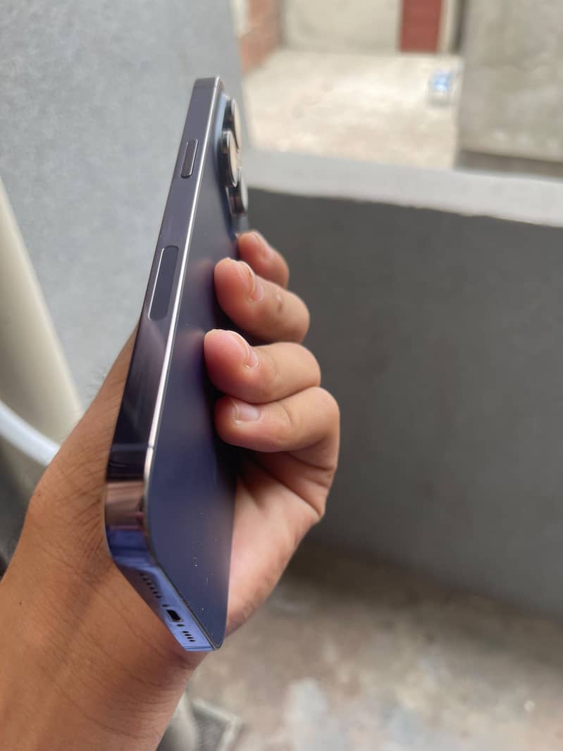 Apple iPhone 14 Pro Max 5