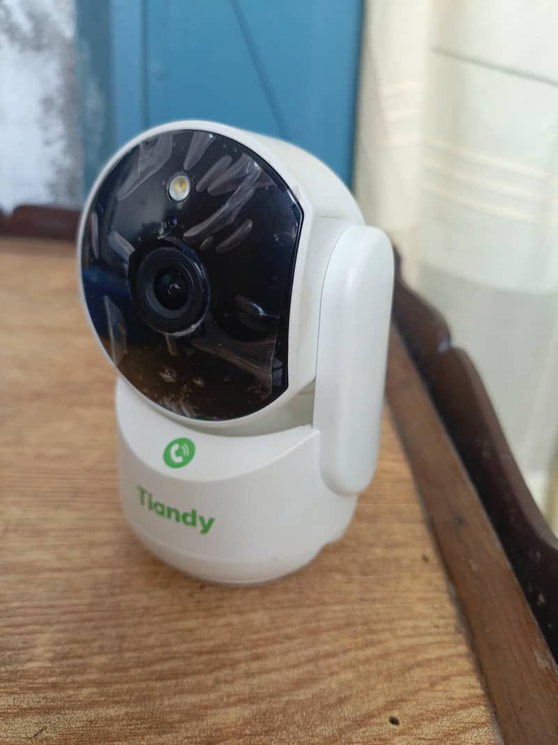 Tiandy PT Wireless Security Camera 0