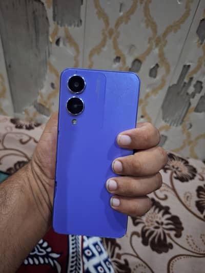 Vivo Y17s