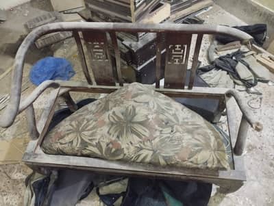 4 Seater sofa set