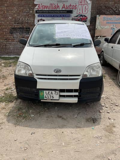 Daihatsu Mira 2013