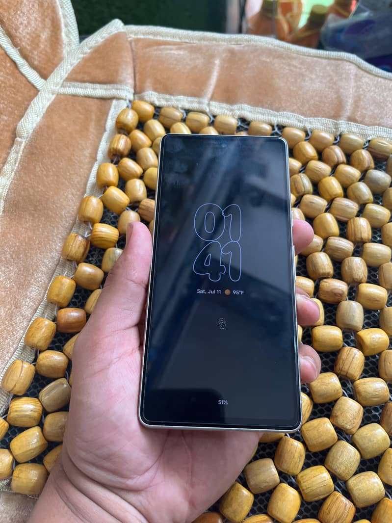 Google Pixel 7 3