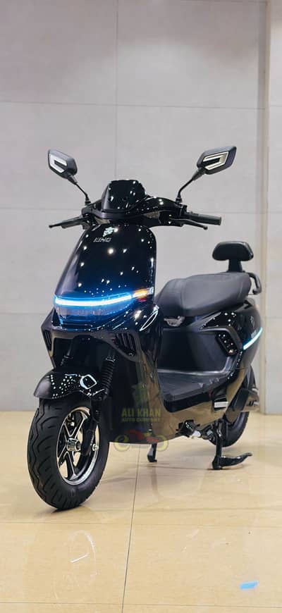 SCOOTY SCOOTER THRILL BOYS GIRLS LADIE METRO YADEA RAMZA SCOOTY A700