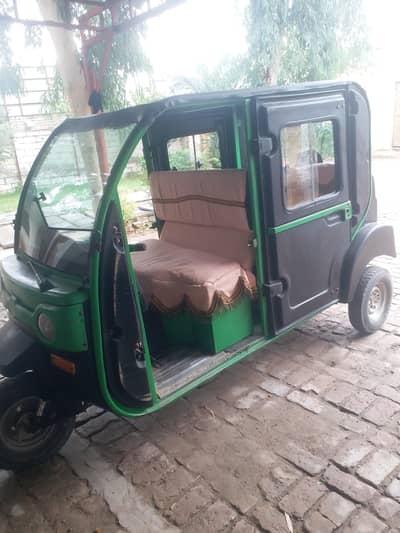 200cc rickshaw