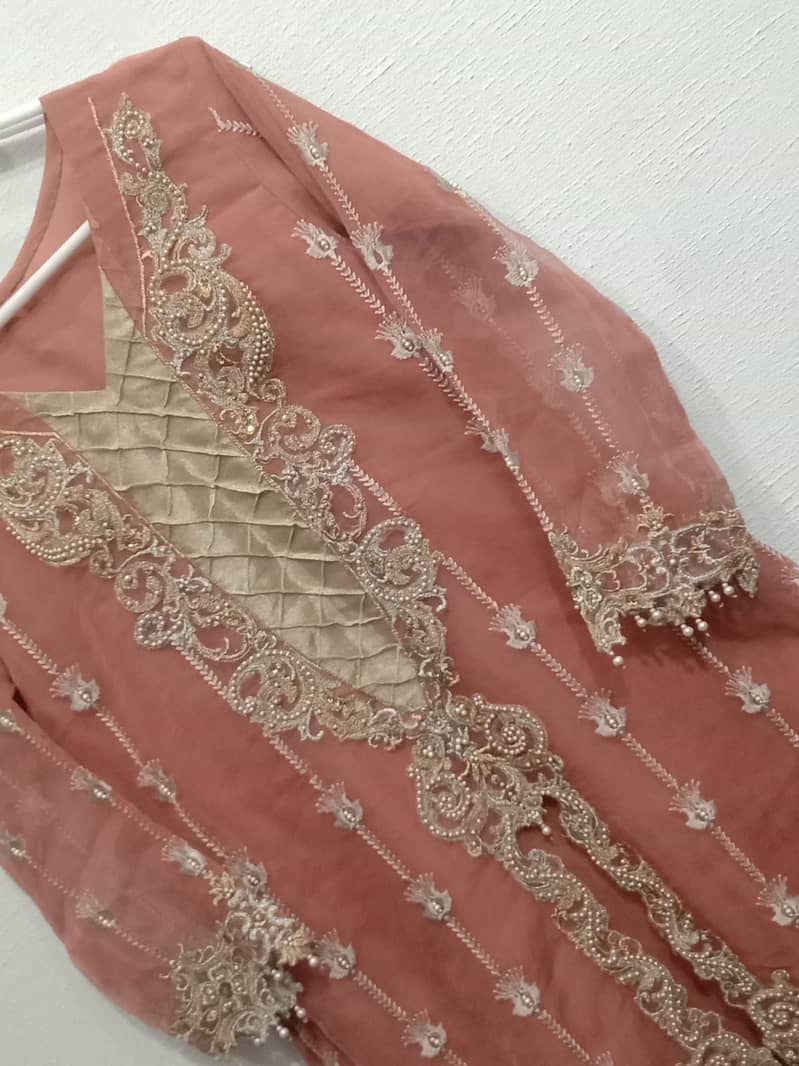 size M 16