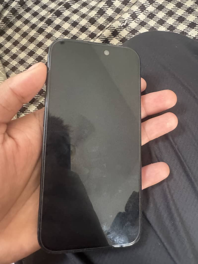 Apple iPhone 15 2