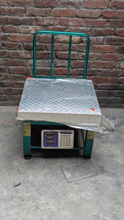 500kg (Half Ton) ka heavy duty weighing scale for sale. 03287469290