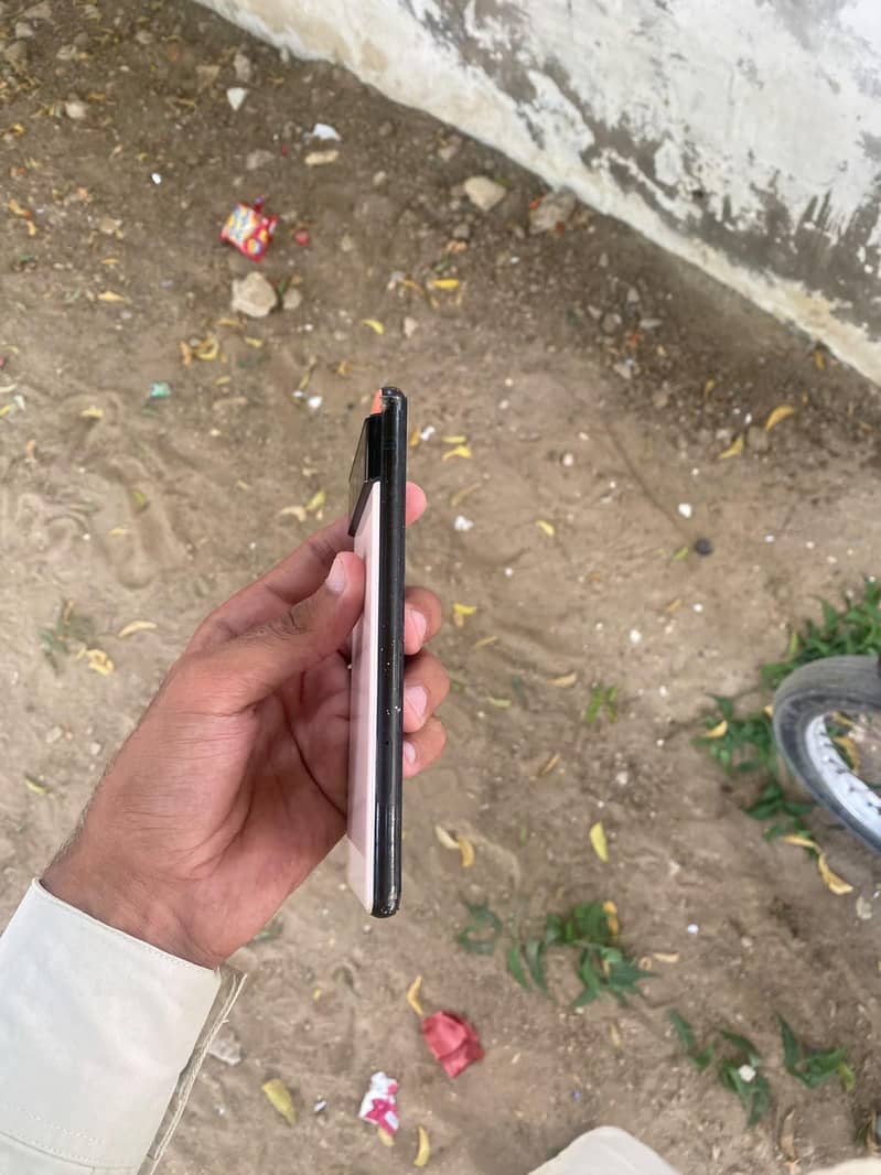 Google Pixel 6 3