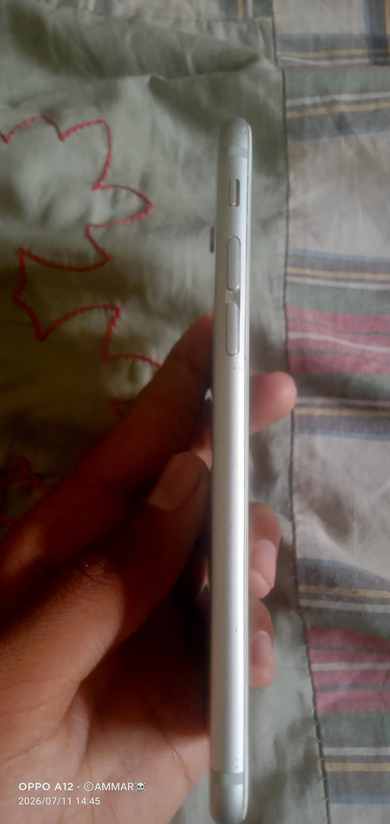 Apple iPhone 6 3