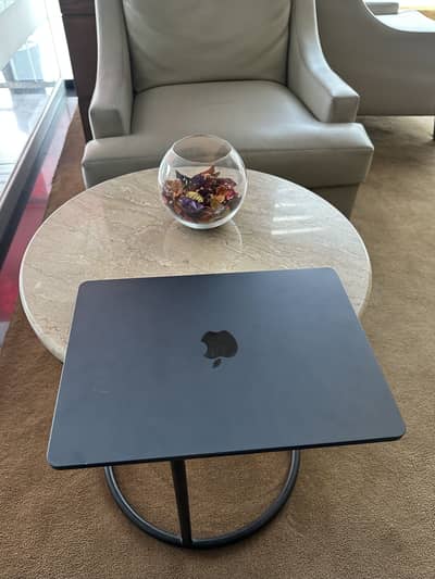 Macbook air M2 8/256GB Brand New
