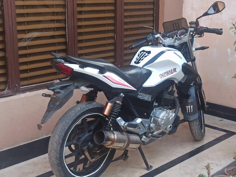 Derbi 150cc 7