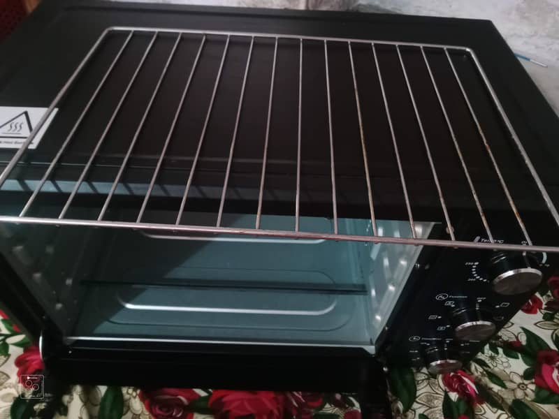 Baking oven 3