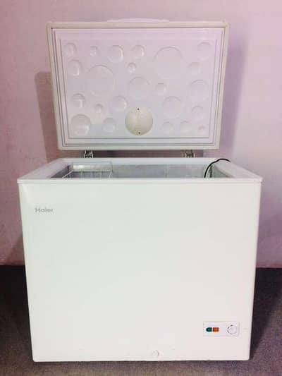 Haier Freezer urgent for sale. Model (HDF0-285ES) NEW condition
