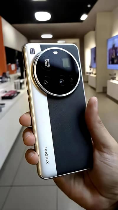 Xiaomi 15 Ultra with photography kit