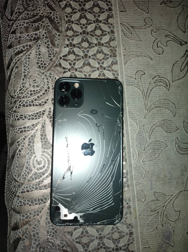 Apple iPhone 11 0