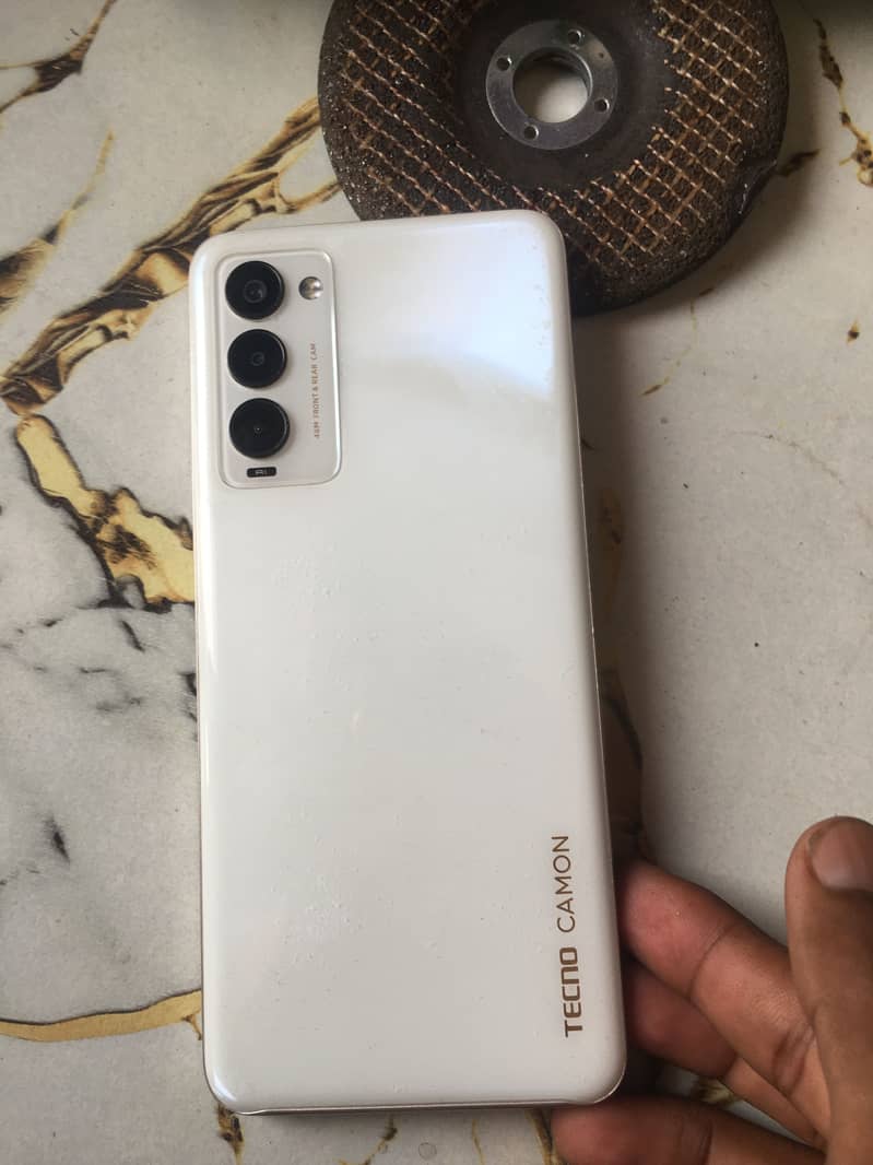Tecno Camon 18 1