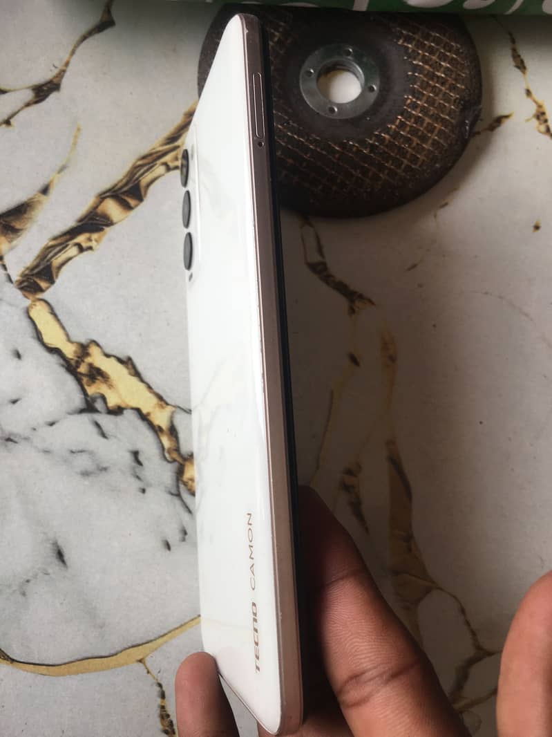 Tecno Camon 18 2