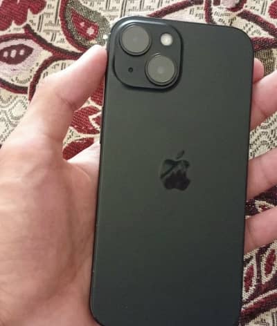 Apple iPhone 15