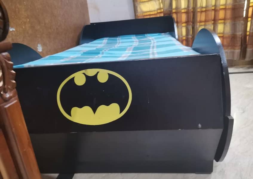 Car Bed Batman 1