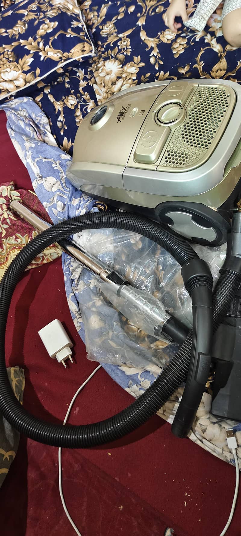 vacuum cleaner 3