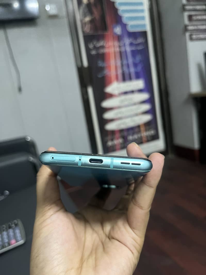One Plus 8 5