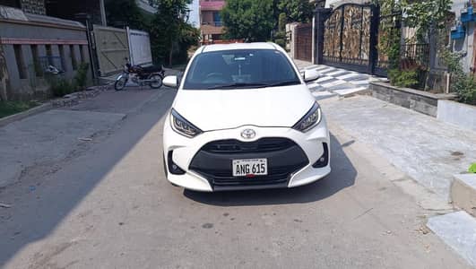 Toyota Yaris Hatchback X 2021 /2022/2023