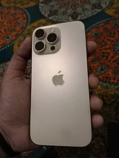 Apple iPhone 16 Pro Max