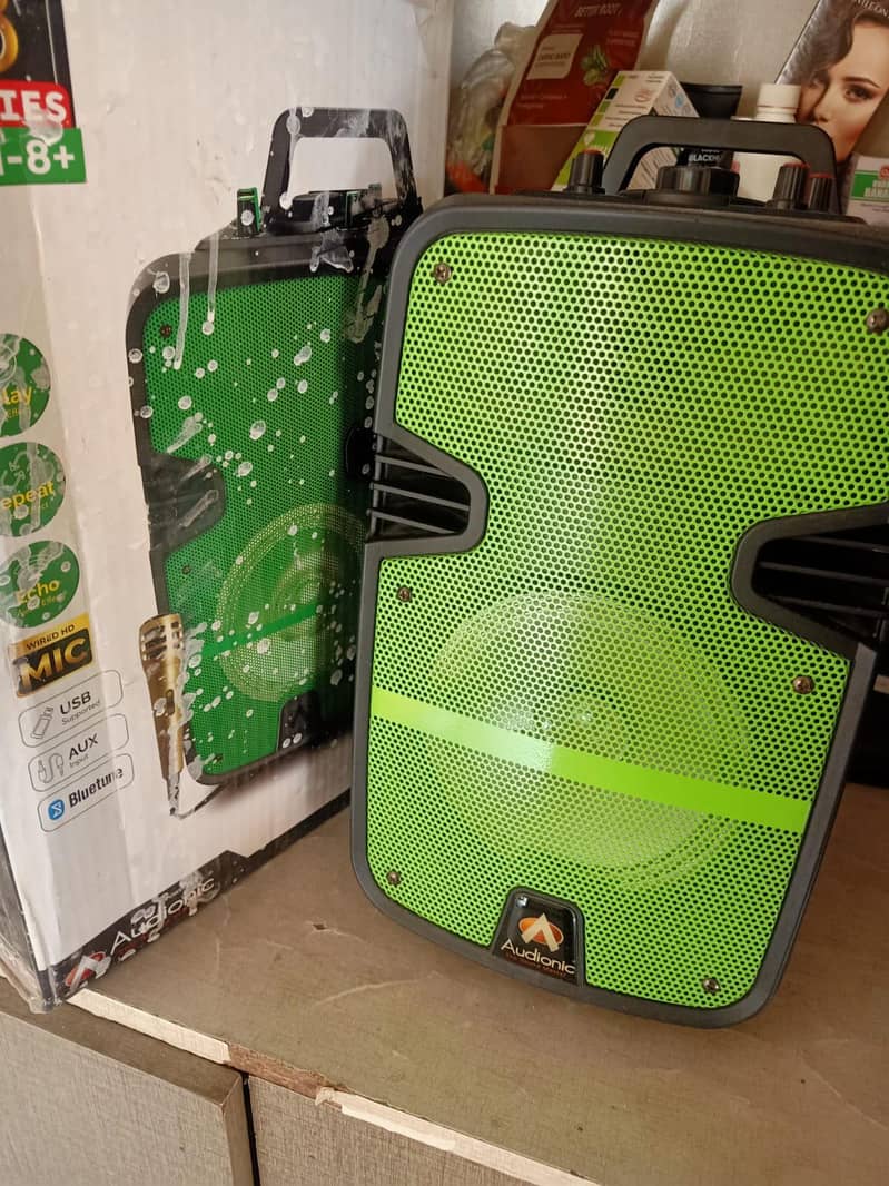 Audionic MH8 1