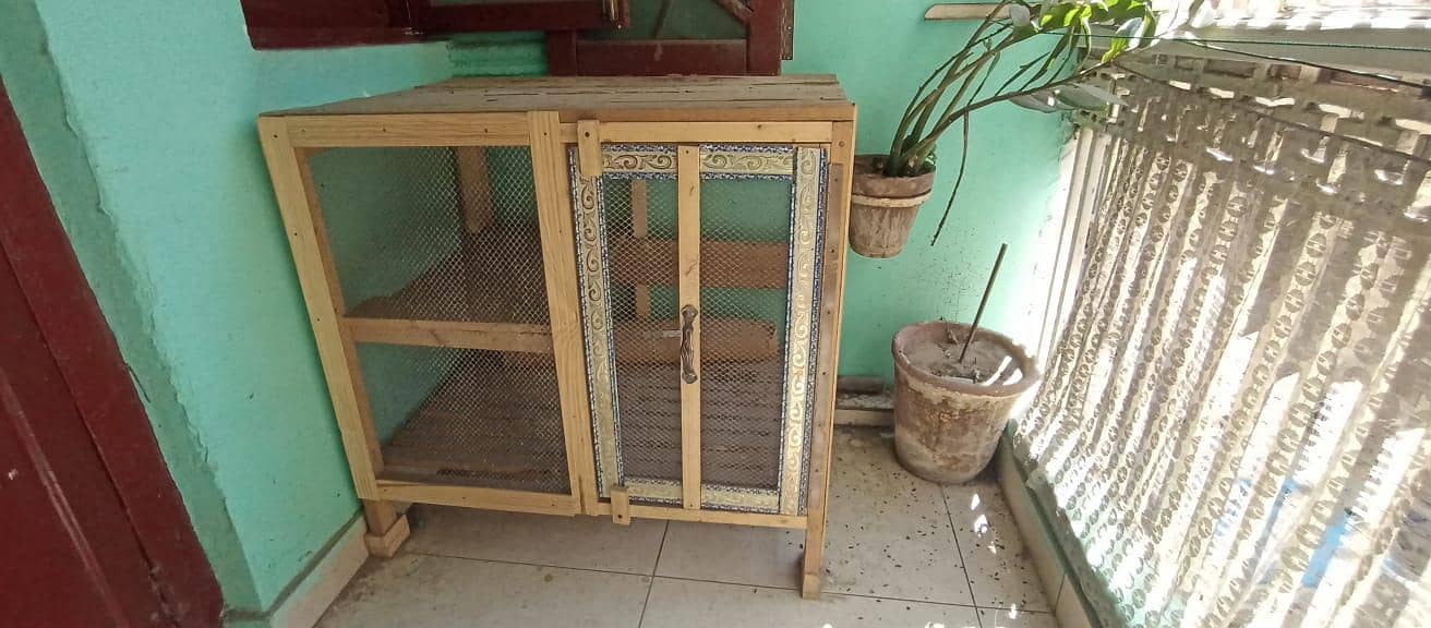 hen cage 0
