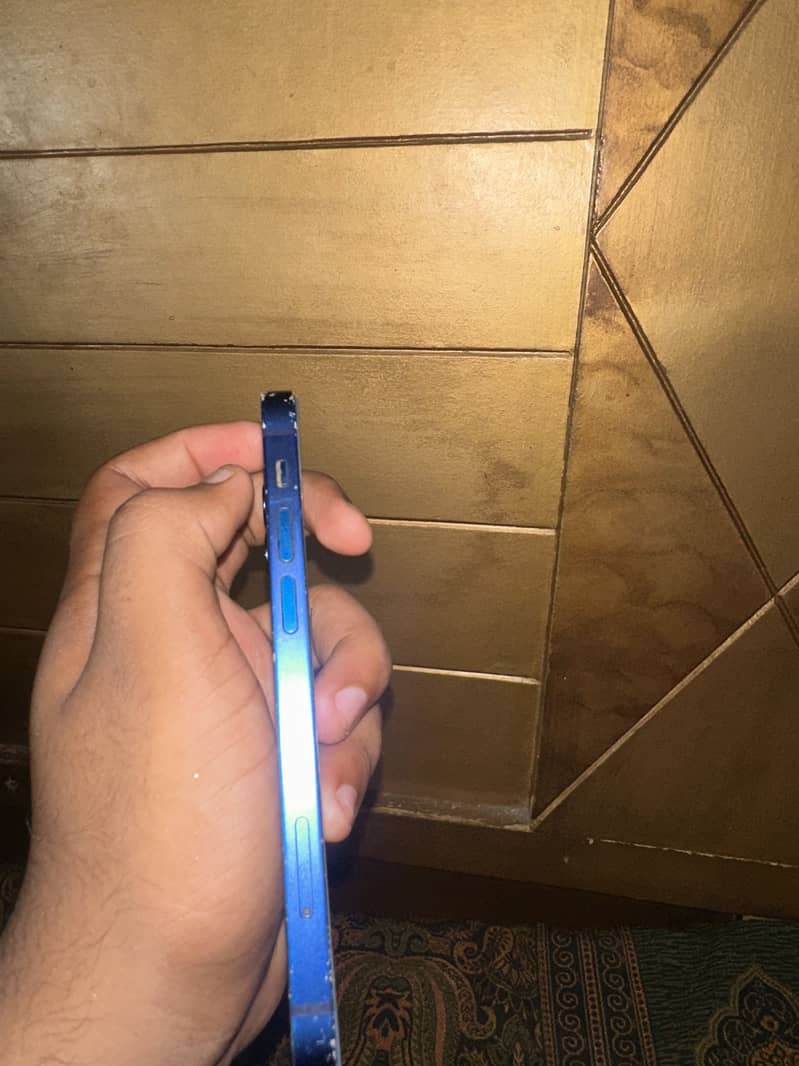 Apple iPhone 12 mini 2