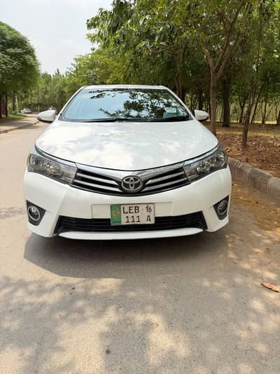 Toyota Altis Grande 2016 climate control new key Lahore registered