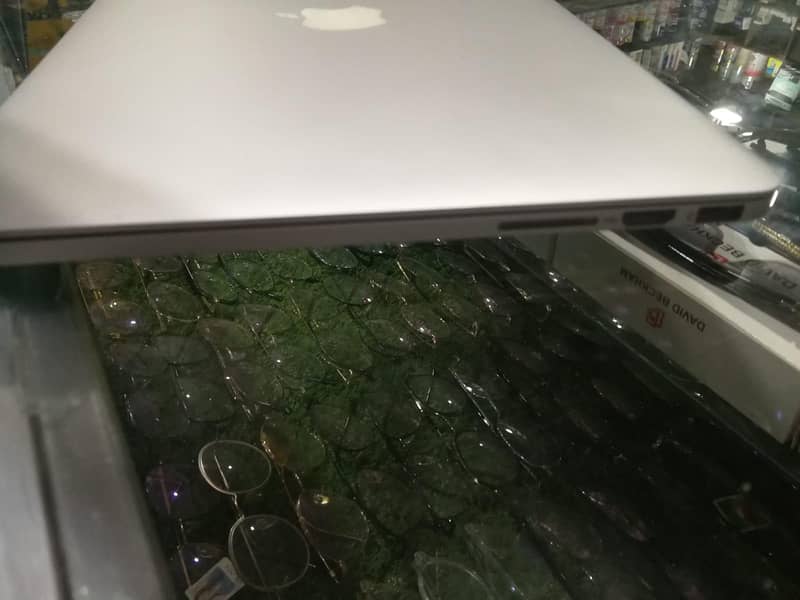 Macbook pro 2