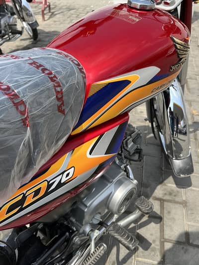 Honda CD 70 Model 2025