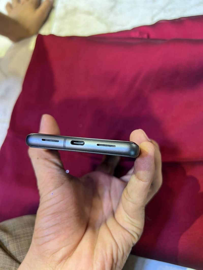 Google Pixel 7 3
