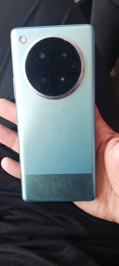 Infinix Zero 40
