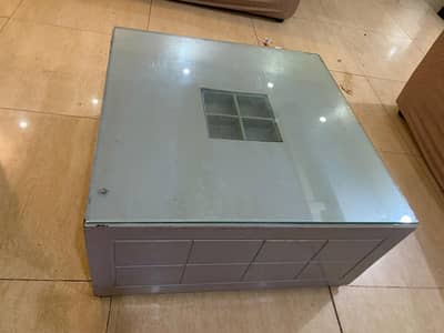 Center table 4x4 with thick glasstop