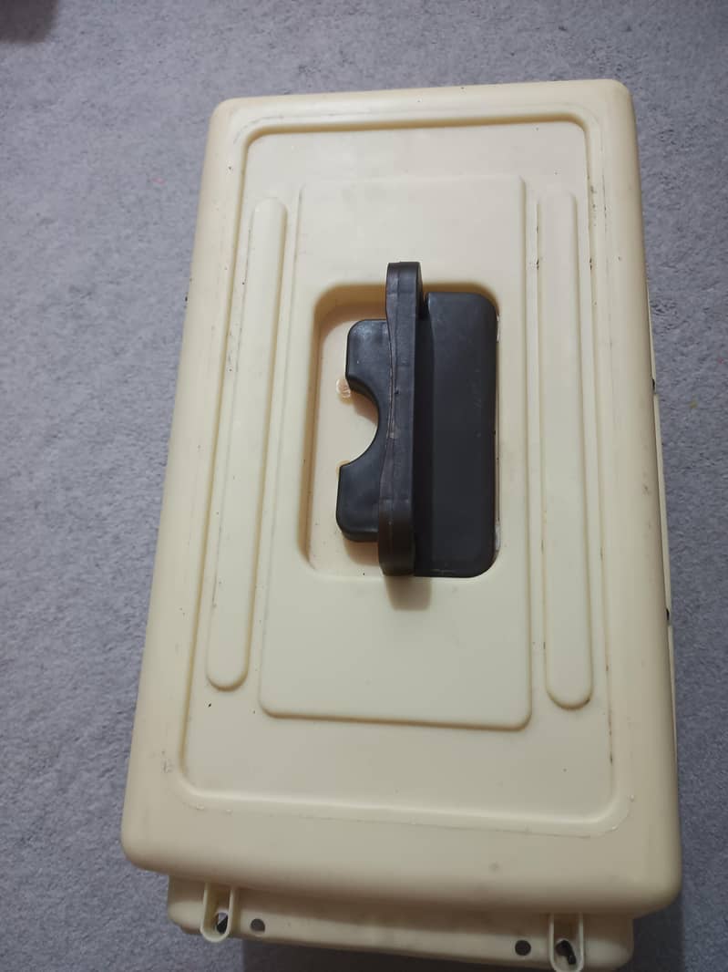 Small Jet Box 2