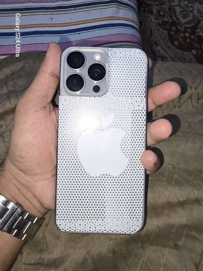 Apple iPhone 15 Pro Max