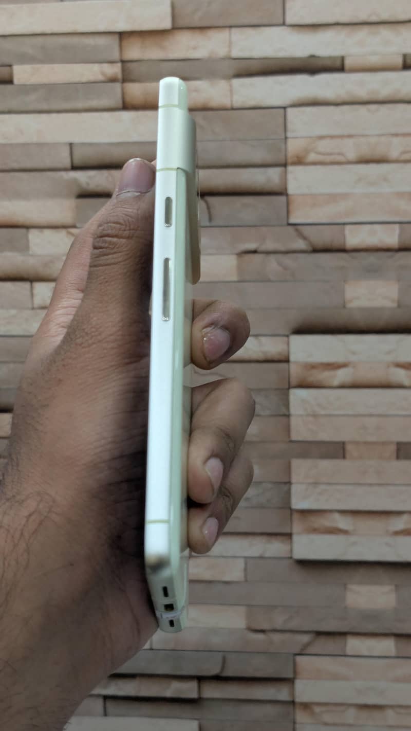 Google Pixel 7 2