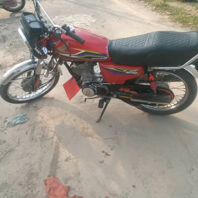 2017 modal 125 total ganven bike hay