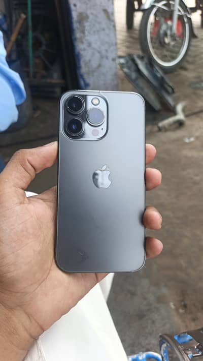 Apple iPhone 13 Pro