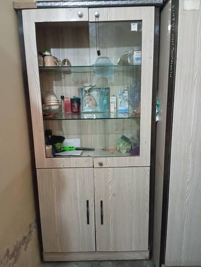 divider or dressing
