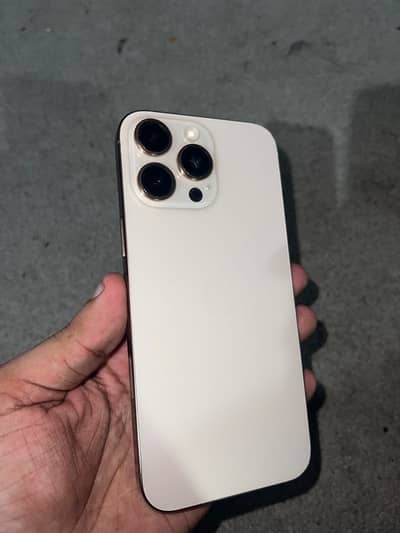 Apple iPhone 16 Pro Max