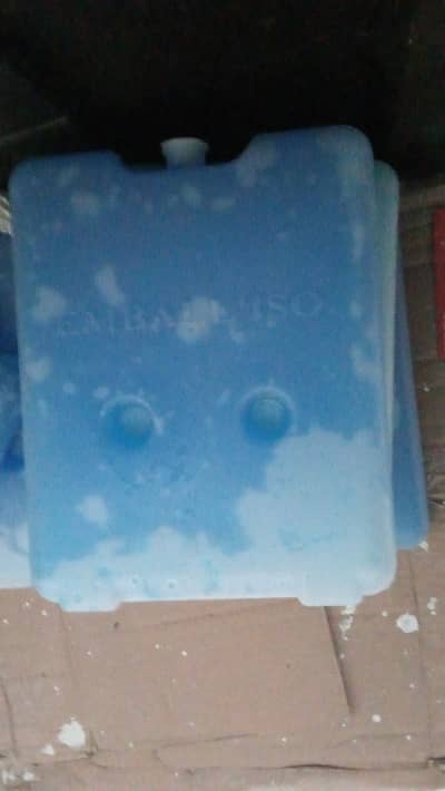 Ice pack for room coolers