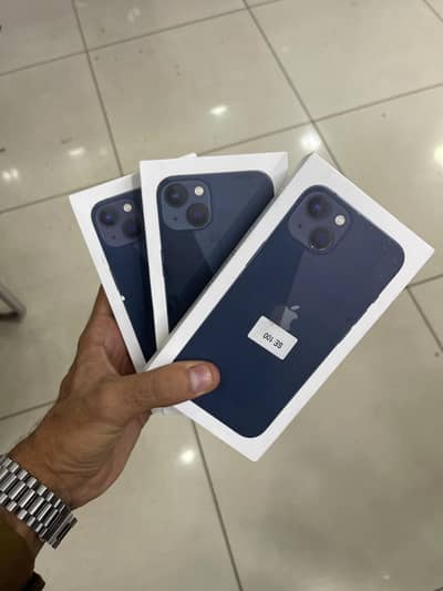 iPhone 13