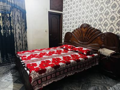Bed set in good condition