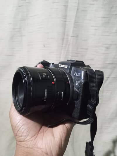 Canon RP with 50mm 1.8