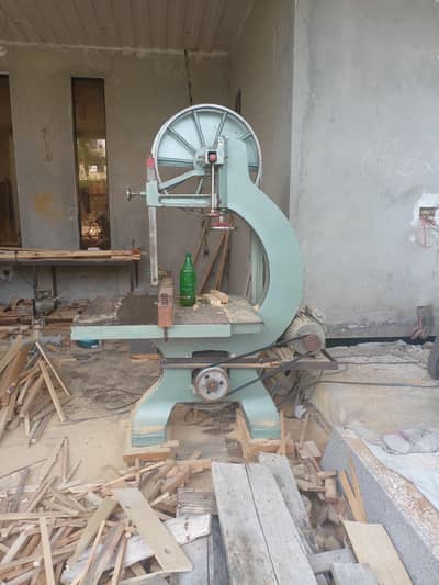 Bebd saw =24 inch.     planer compete 12 inch      gage 14 inch