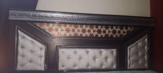 King size BED (urgent sale)