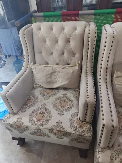 7 Seater Luxury Sofa Set | Excellent Condition.